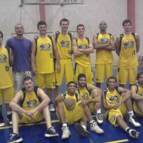 Copa Revelar de Basquetebol: Equipe ferreirense vence e faz final contra Franca