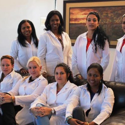 Porto Ferreira recebe oito médicas cubanas do programa Mais Médicos
