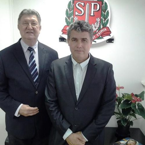 Deputado recebe pedido de projetos que visam o crescimento ordenado da economia da cidade