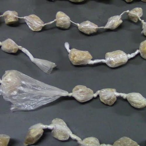 Dois irmãos de Pirassununga são presos em Porto Ferreira em flagrante por tráfico de drogas