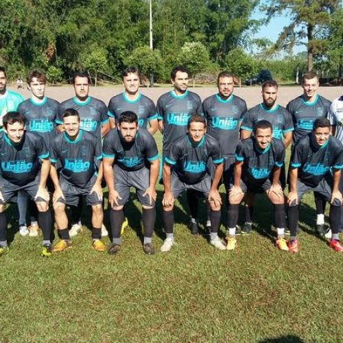 Muitos gols na terceira rodada do 4º Campeonato de Futebol Livre Idade do Clube de Campo