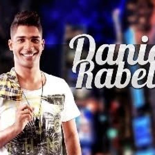 Daniel Rabelo faz show gratuito na praça da rodoviária na noite de sexta-feira