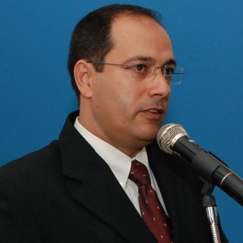 Vereador cobra da Prefeitura verba para apoio ao transporte de estudantes universitários e técnicos