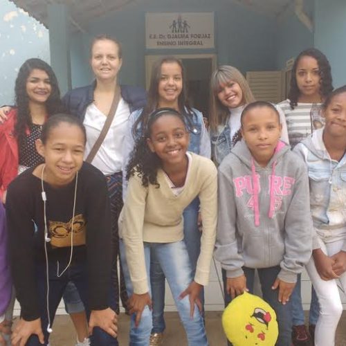 Futsal feminino da E.E. Dr. Djalma Forjaz parte para disputar os Jogos Escolares do Estado de SP