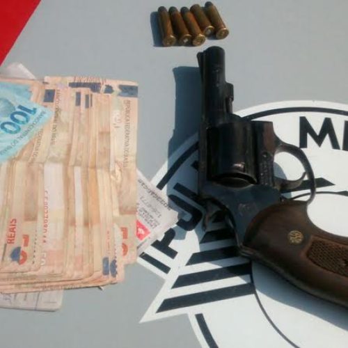 Comerciante é preso em flagrante no Porto Bello I por porte ilegal de arma de fogo