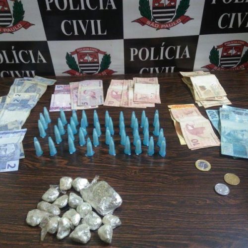 Em operação da Polícia Civil no Porto Bello adolescente é preso por tráfico de entorpecentes