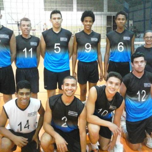 Equipe adulta feminina de vôlei vence São Carlos por 3 a 0; categorias de base perdem