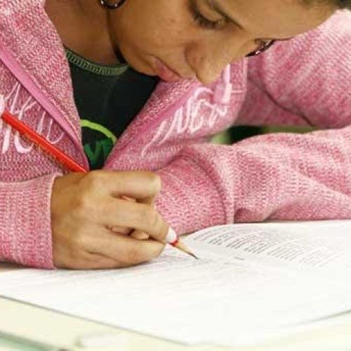Aprendizado das crianças pode melhorar com ajuda dos pais