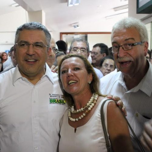 Diretora da Saúde representa Prefeita no encontro com Ministro Padilha, em São Carlos