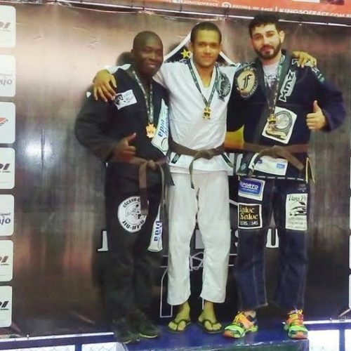 Jiu Jitsu: atletas da equipe Cícero Costha “Fábrica da Luta” conquistam medalhas em Rio Claro