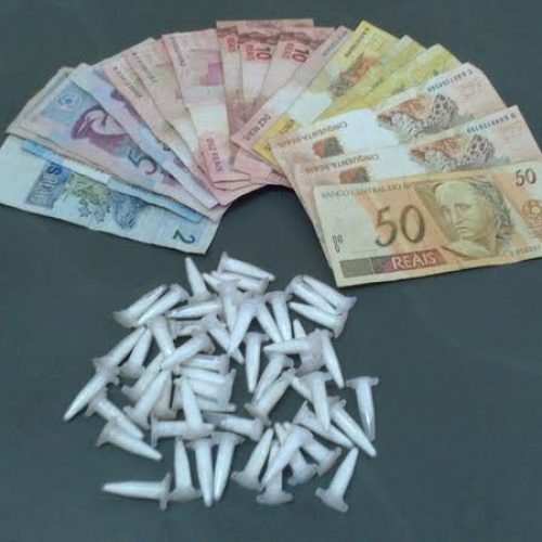 Menor de 16 anos é apreendido pela PM no Jardim Centenário por tráfico de drogas