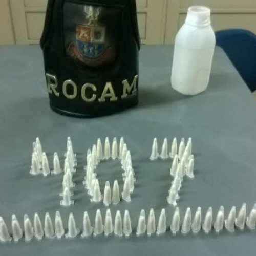 Drogas: PM de Porto Ferreira prende um homem e apreende um menor por tráfico