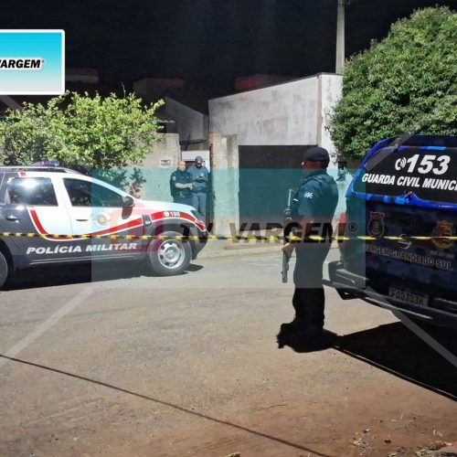 Homem foi morto a facadas pela companheira na noite de ontem, terça-feira (07/10)