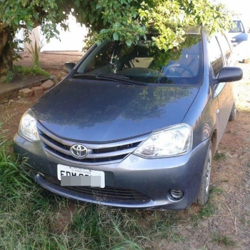Toyota Etios furtado em Pirassununga é localizado em Porto Ferreira