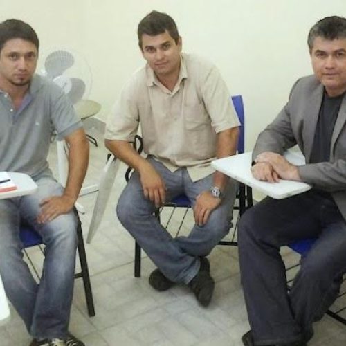 Sindicer e Prefeitura discutem destinação para resíduos sólidos das cerâmicas artísticas