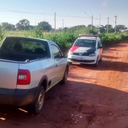Veículo roubado em Santa Rita é localizado na estrada de acesso ao aterro sanitário de P.Ferreira
