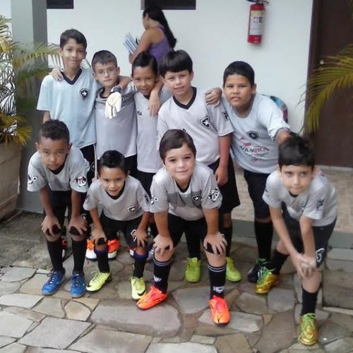 Intercâmbio Botafogo x Santos resultou na aprovação de 2 atletas da Estrelas do Futuro