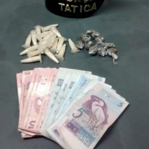 PM apreende menor por ato infracional de tráfico de drogas e detém maior por porte de droga