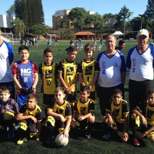 Sub 10 do Projeto Futsal Esporte e Vida vence em São Carlos pela Copa Sesi de Futebol Society