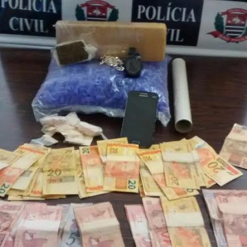 Polícia Civil cumpre dois mandados de busca e apreensão expedidos pela Justiça