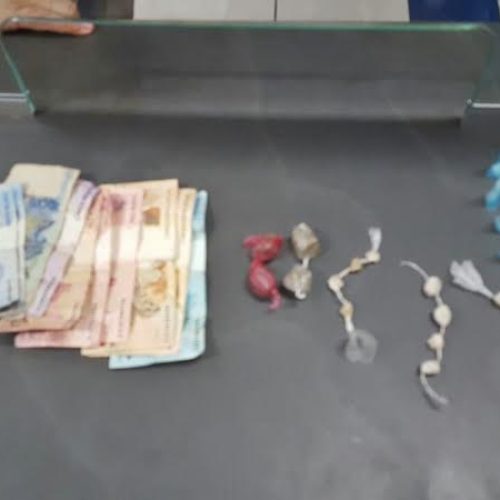 Mais um menor foi apreendido na prática de tráfico de drogas na passarela do Anésia