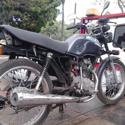 PM localiza moto furtada com adolescente de 16 anos