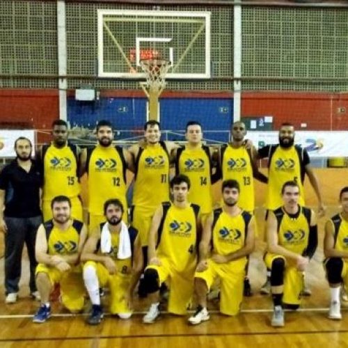 Copa Difusão de Basquete: Porto Ferreira vence por um ponto nos últimos segundos
