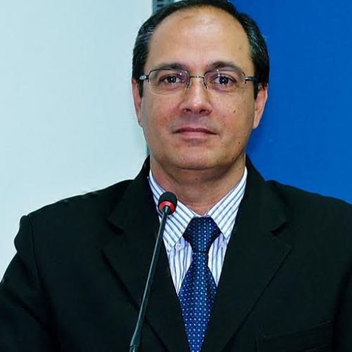 Maguila pede reforma urgente na escola Mário Borelli Thomaz