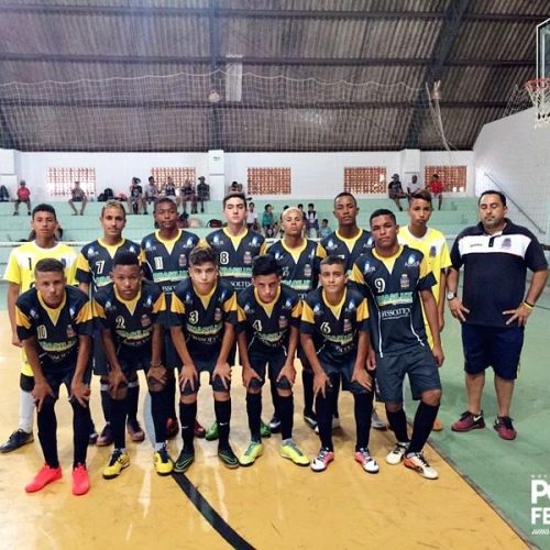 Equipes menores de futsal fizeram três jogos em Leme pelo torneio da Liga Ferreirense