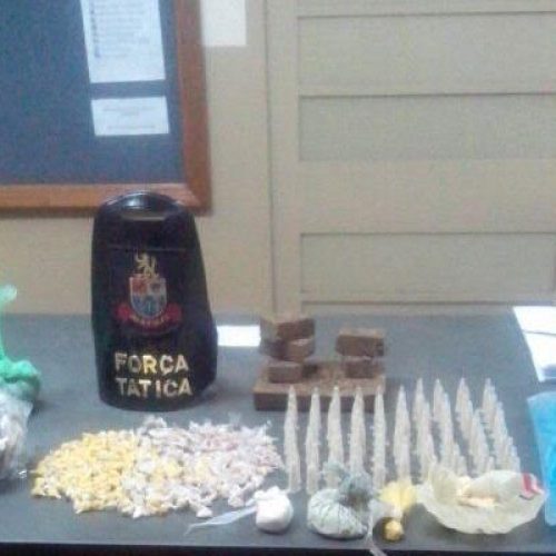 Disk Denúncia leva a PM de Porto Ferreira a localizar entorpecentes em mata no Jardim Centenário