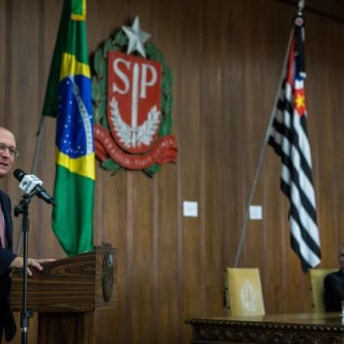 Educação: progressão continuada será aprimorada na rede estadual em 2014