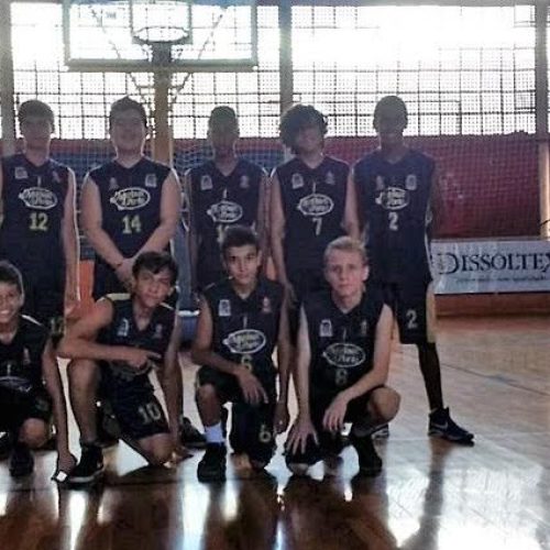Basquete de Porto Ferreira fez quatro partidas contra São Sebastião do Paraíso em casa