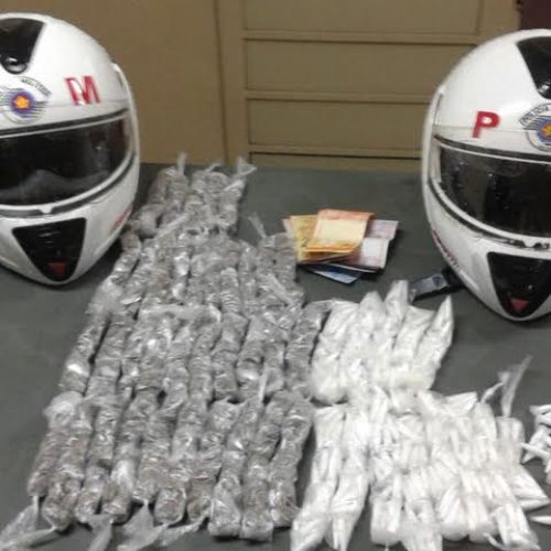 PM de Porto Ferreira prende mototaxista com grande quantidade de drogas