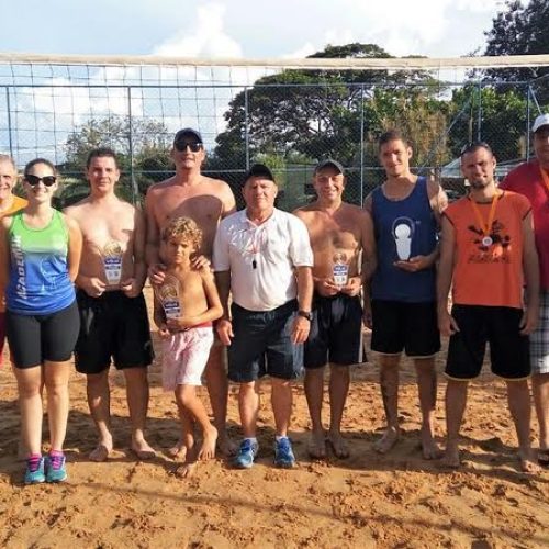 Torneio de Vôlei de Areia movimentou o Clube de Campo no sábado