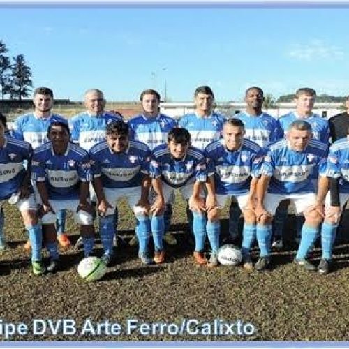 Equipe DVB Arte Ferro/Calixto segue invicta no Campeonato de Futebol de Campo 2017 do P.F.F.C.