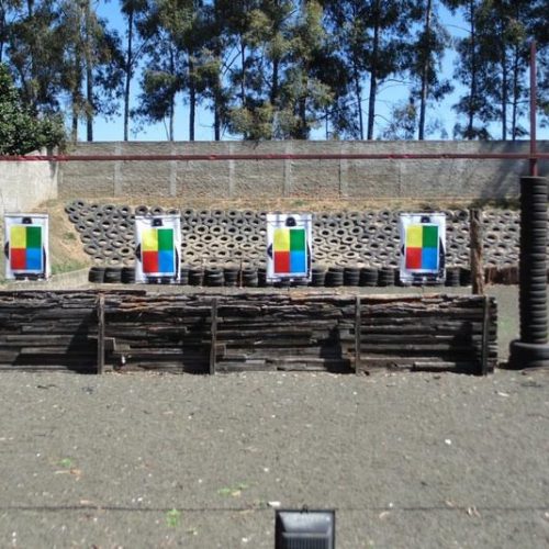GCMs participam de curso de tiro em Pirassununga