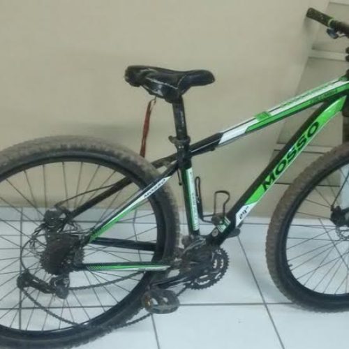 PM apreende menor de 16 anos com 140 pedras de crack e 69 pinos com cocaína
