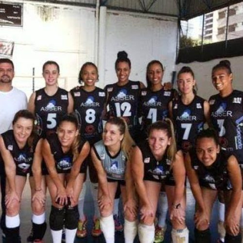 Vôlei feminino adulto: vitória dá liderança à equipe ferreirense