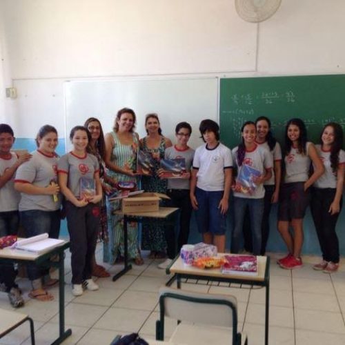 Departamento de Educação faz entrega dos materiais nas escolas da rede municipal