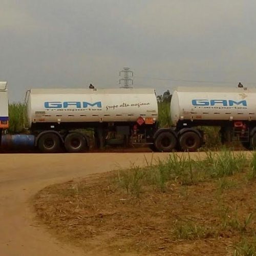 Caminhão roubado em São Carlos é localizado em Porto Ferreira sem a carga de 40.000 litros de etanol