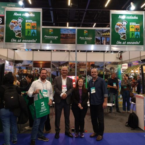 Porto Ferreira destaca turismo e inovação na Feira do Empreendedor 2025