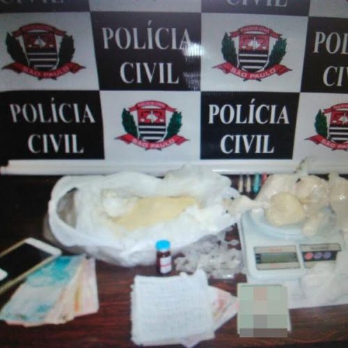 Homem de 33 anos é preso pela Polícia Civil na Vila São Pedro por tráfico de drogas