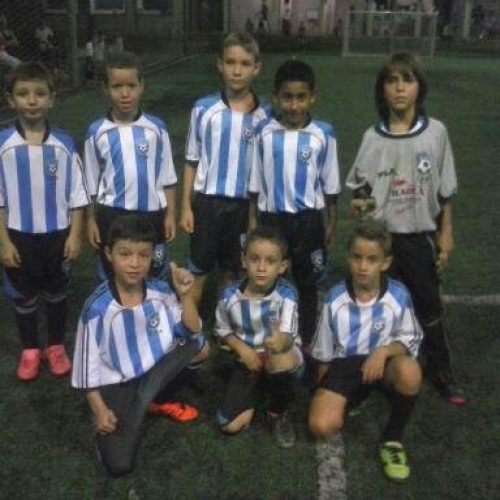Vitória suada leva equipe sub 09 do C.F.A. Porto ao G-4 da Copa Cacau Show
