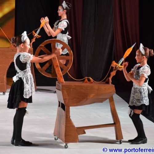Escola de Dança Rubiane Burim realizou a 1ª apresentação do XXIII Espetáculo com grande público