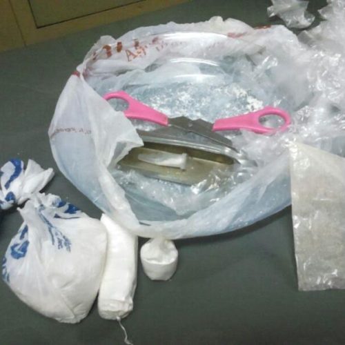 Mecânico é preso pela PM na Vila Daniel em flagrante por tráfico de drogas