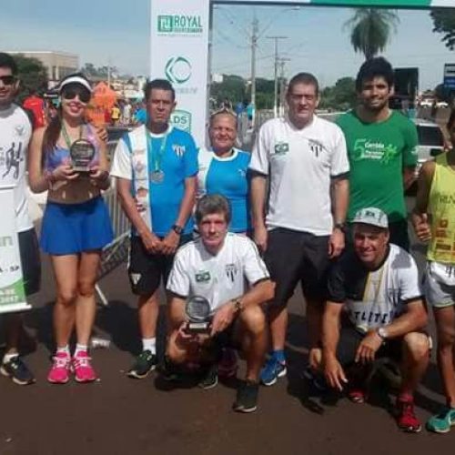 Atletas do Porto Ferreira F.C. participaram de corrida em Serrana