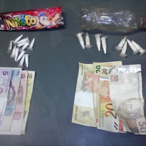 Dois menores são apreendidos pela PM por ato infracional de tráfico de drogas no Cristo Redentor