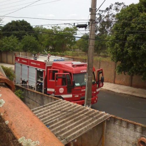 Incêndio em residência localizada no Jardim Santa Marta
