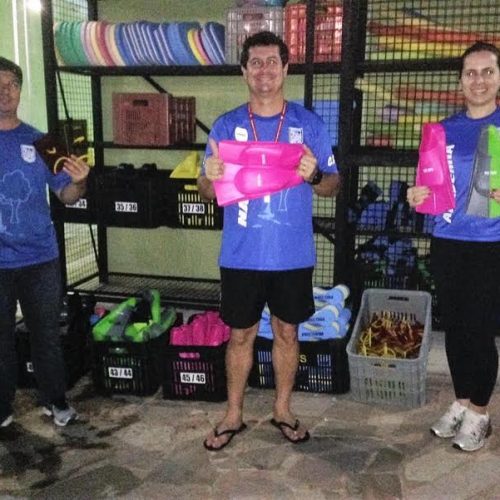 Clube de Campo das Figueiras: Diretoria adquire novos materiais para as aulas de natação