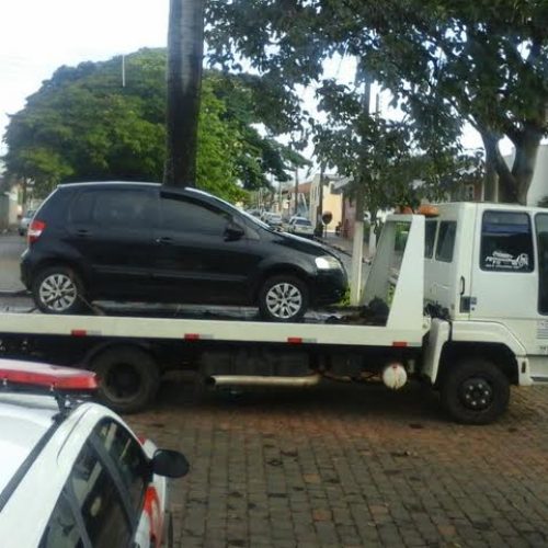 Trio é preso em Tambaú após roubar minimercado